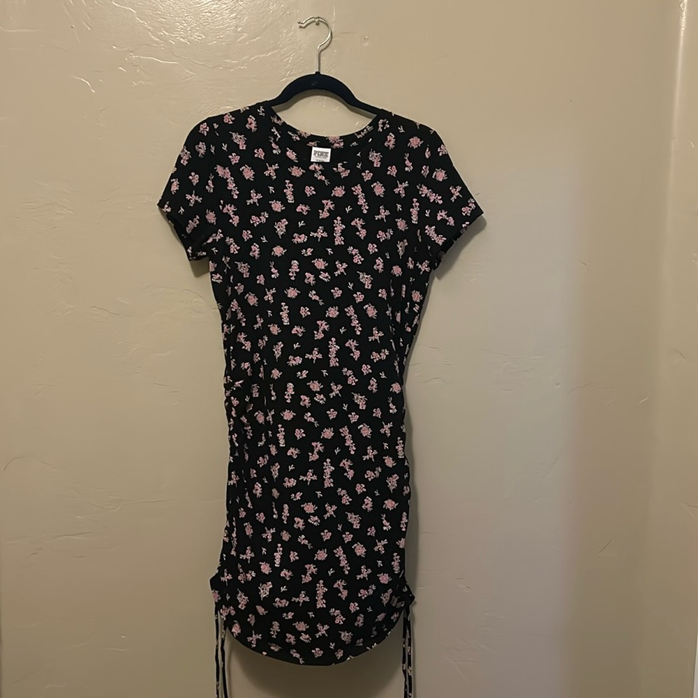 VS PINK body con dress Brand new, never worn